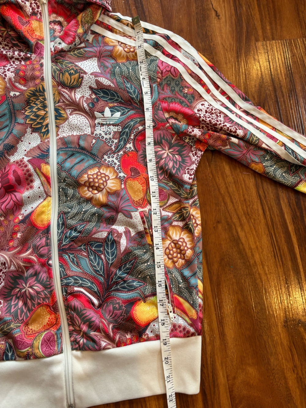 Adidas Originals X Farm Rio Fugiprabali Firebird Floral Track Jacket Size XS - Picture 8 of 8